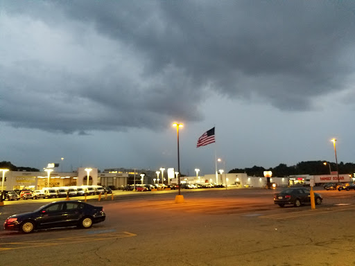 Liquor Store «Austin Liquors», reviews and photos, 117 Gold Star Blvd, Worcester, MA 01606, USA