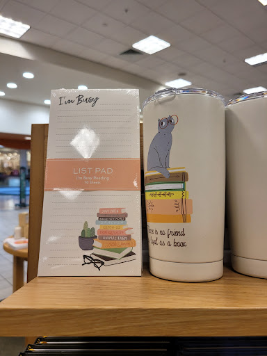 Book Store «Barnes & Noble», reviews and photos, 451 E Altamonte Dr, Altamonte Springs, FL 32701, USA