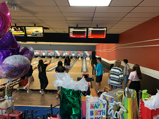 Bowling Alley «AMF Gulf Gate Lanes», reviews and photos, 7221 S Tamiami Trail, Sarasota, FL 34231, USA