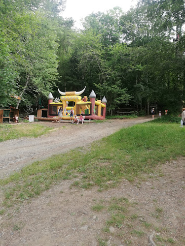 Parc Des Écureuils (Parcours aventure Dans Les Arbres) à Montclar