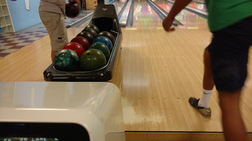 Bowling Alley «West Hunterdon Lanes», reviews and photos, 1089 NJ-12, Frenchtown, NJ 08825, USA