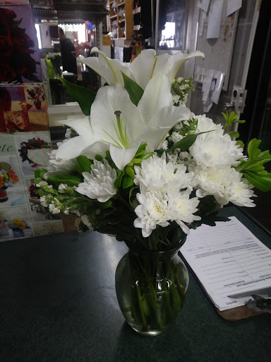 Florist «Mission Hills Florist», reviews and photos, 15336 San Fernando Mission Blvd #2, Mission Hills, CA 91345, USA