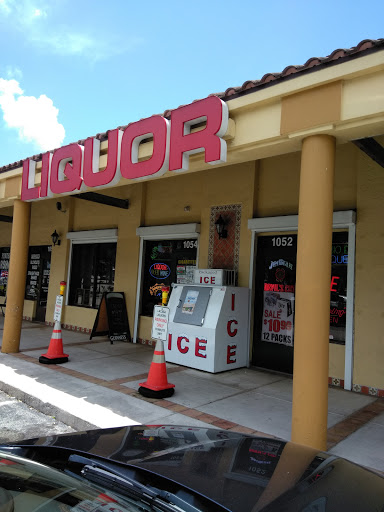 Liquor Store «La Casa Liquors», reviews and photos, 1054 SE Port St Lucie Blvd, Port St Lucie, FL 34952, USA