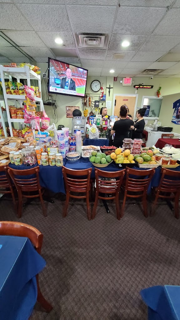 El Salvador Restaurant 07050