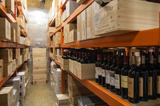 Wine Store «B-21 Fine Wine & Spirits», reviews and photos, 43380 US Hwy 19 N, Tarpon Springs, FL 34689, USA