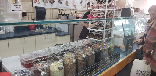 Ice Cream Shop «Marble Slab Creamery», reviews and photos, 14 Biltmore Ave, Asheville, NC 28801, USA