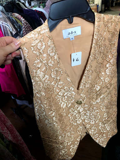 Thrift Store «Hidden Treasures Thrift Store», reviews and photos, 2200 NW 9th Ave, Wilton Manors, FL 33311, USA