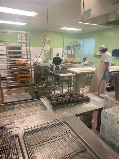 Donut Shop «Donut Shoppe», reviews and photos, 1535 University Blvd N, Jacksonville, FL 32211, USA