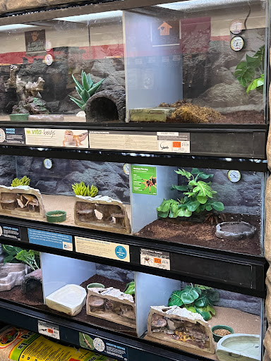 Pet Supply Store «Petco Animal Supplies», reviews and photos, 2230 Marlton Pike W #3, Cherry Hill, NJ 08002, USA