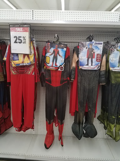 Discount Store «Kmart», reviews and photos, 2000 E 10 Mile Rd, Warren, MI 48091, USA