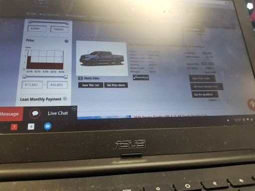 Toyota Dealer «Sunrise Toyota», reviews and photos, 3984 Sunrise Hwy, Oakdale, NY 11769, USA