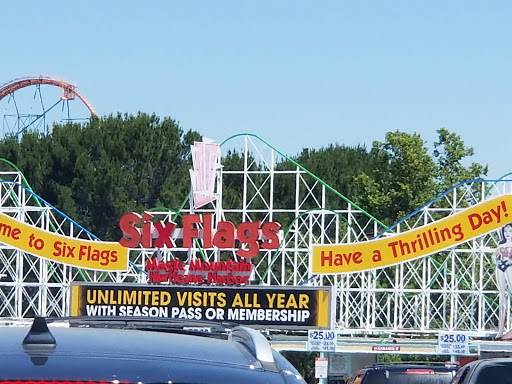 Water Park «Six Flags Hurricane Harbor - LA», reviews and photos, 26101 Magic Mountain Pkwy, Valencia, CA 91355, USA