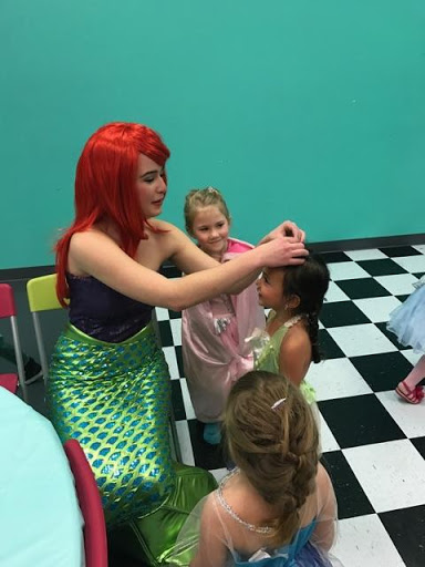 Party Planner «Bananas Parties & Boutique», reviews and photos, 14 Main St, Madison, AL 35758, USA