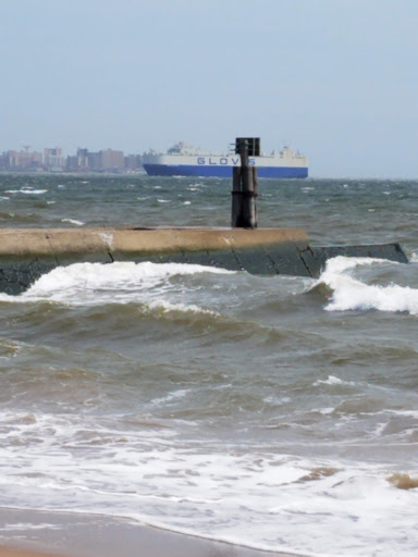 Monument «Fountain of the Dolphins», reviews and photos, 378 Sand Ln, Staten Island, NY 10305, USA