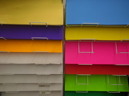 Shopping Mall «Bridle Trails Shopping Center», reviews and photos, 6501-6625 132nd Ave NE, Kirkland, WA 98033, USA