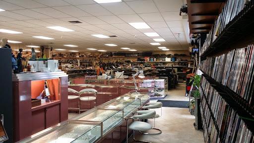 Trading Post Pawn Shop Inc, 100 Mary Esther Blvd, Mary Esther, FL 32569, USA, 
