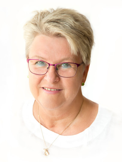 Lys-Healing v. Inge Marie Busk Nielsen