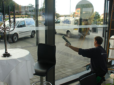 Nelles Vinduespolering & Rengøring