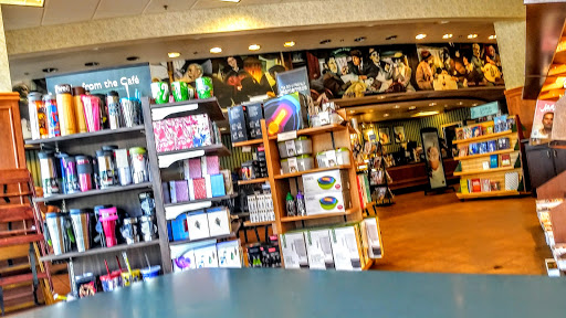 Book Store «Barnes & Noble», reviews and photos, 1 E Joppa Rd, Towson, MD 21286, USA