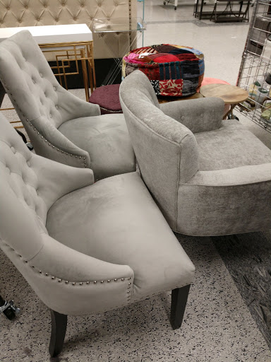 Clothing Store «Ross Dress for Less», reviews and photos, 3982 N Gloster St, Tupelo, MS 38804, USA