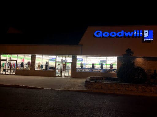 Thrift Store «Goodwill Store & Donation Center», reviews and photos