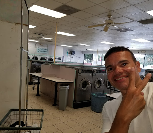 Laundromat «Laundry Express & Cleaner», reviews and photos, 5360 S John Young Pkwy, Orlando, FL 32839, USA