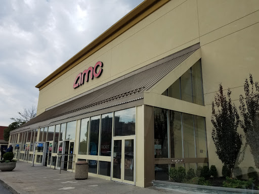 Movie Theater «AMC Bay Plaza Cinema 13», reviews and photos, 2210 Bartow Ave, Bronx, NY 10475, USA