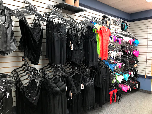 Gift Shop «Fantasy Gifts», reviews and photos, 375 E 7th St, St Paul, MN 55101, USA