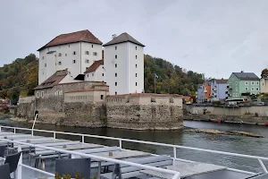 „Dreiflüsse“–Stadtrundfahrt in Passau image
