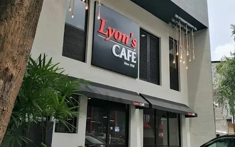 Lyon's CAFE image