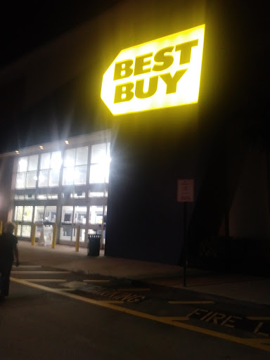 Electronics Store «Best Buy», reviews and photos, 3300 NW 62nd Ave, Margate, FL 33063, USA