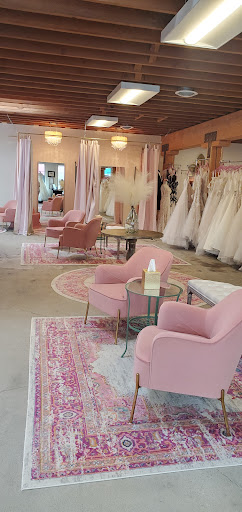 Tuxedo Shop «The Wedding Bell», reviews and photos, 2609 6th Ave, Tacoma, WA 98406, USA