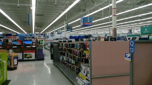 Department Store «Walmart Supercenter», reviews and photos, 555 W Genesee St, Lapeer, MI 48446, USA