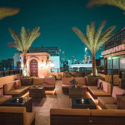 Zahrah Lounge & Rooftop