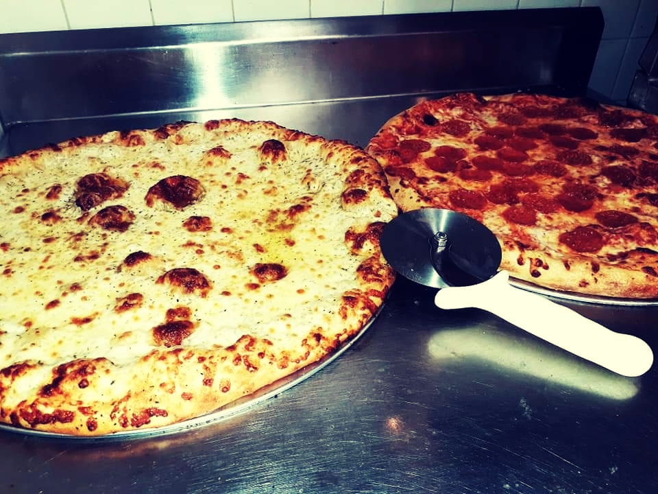 TheHenryMiller PizzaShow 23451