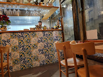 Atmosphère du Restaurant de spécialités de la région de Naples Mimi à Paris - n°1