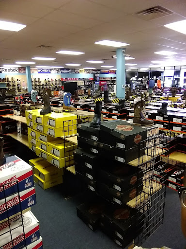 Boot Store «Work Wear Safety Shoes», reviews and photos, 2245 E Division St, Arlington, TX 76011, USA