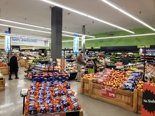 Supermarket «Giant Eagle Supermarket», reviews and photos, 14100 Detroit Ave, Lakewood, OH 44107, USA