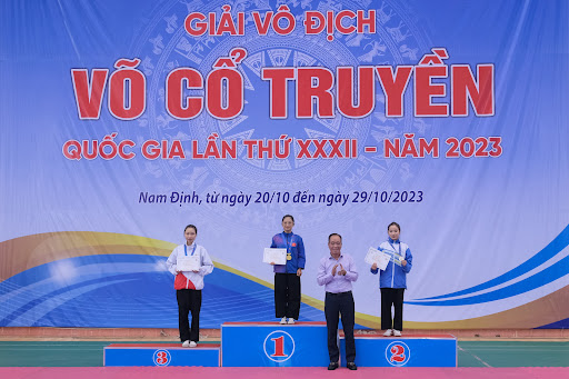 Af1qipni5svhldjh2opavmln05 Yzw9wtg8dhtyisbgr