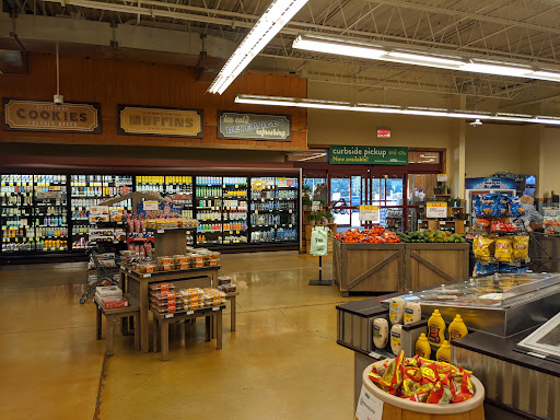 Grocery Store «Fresh Thyme Farmers Market- Naperville», reviews and photos, 790 Royal St George Dr, Naperville, IL 60563, USA