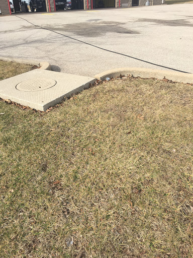 Oil Change Service «Jiffy Lube», reviews and photos, 1915 Hawkins Rd, Fenton, MO 63026, USA