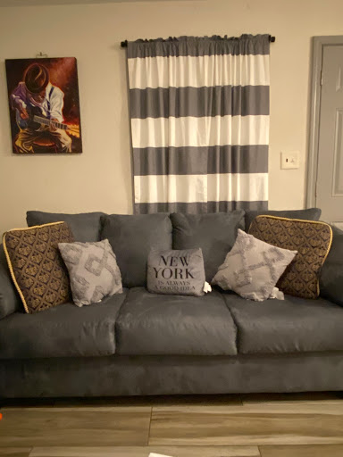 Furniture Store «Ashley HomeStore», reviews and photos, 2535 Piedmont Rd NE, Atlanta, GA 30324, USA