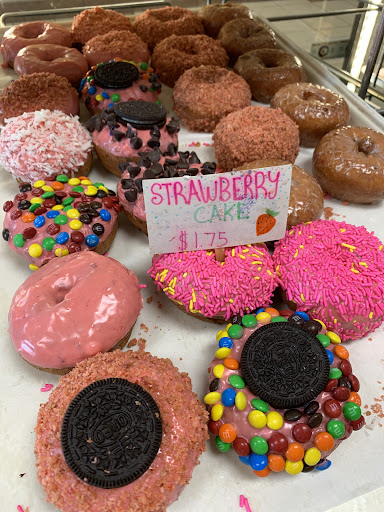 Donut Shop «Donuts and Yogurt», reviews and photos, 1984 W 11th St, Tracy, CA 95376, USA