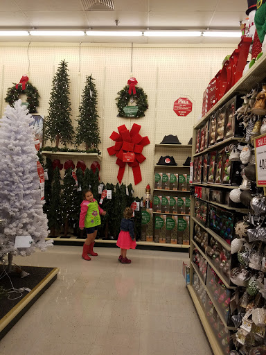 Craft Store «Hobby Lobby», reviews and photos, 5103 Harvey St, Norton Shores, MI 49444, USA