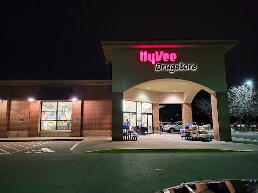 Drug Store «Hy-Vee Drugstore», reviews and photos, 1010 60th St, West Des Moines, IA 50266, USA