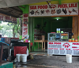 D'jajan Seafood Citra Raya photo