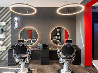 DIFFERENT Barbershop di Ferrini Riccardo