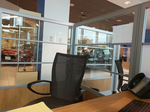 Honda Dealer «Bill Page Honda», reviews and photos, 6715 Arlington Blvd, Falls Church, VA 22042, USA