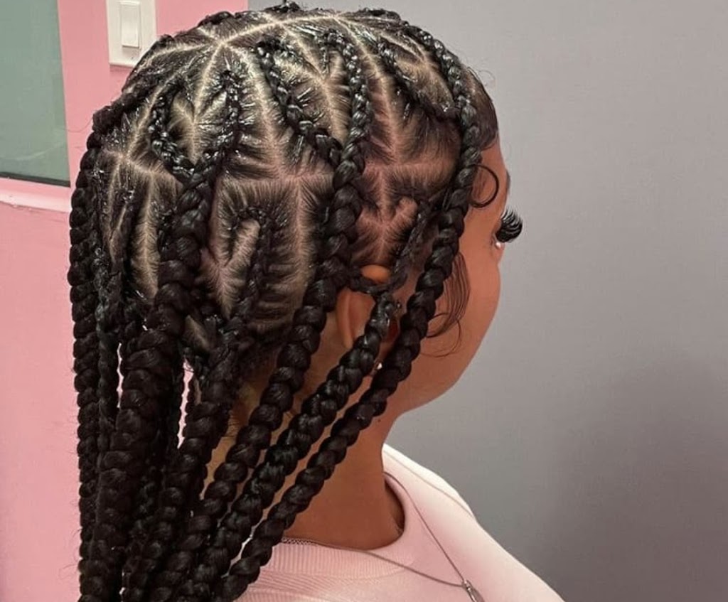 Mimi Tyra African hair braiding Salon 20784