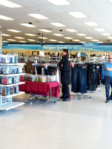 Clothing Store «Ross Dress for Less», reviews and photos, 7884 Van Nuys Blvd, Van Nuys, CA 91402, USA